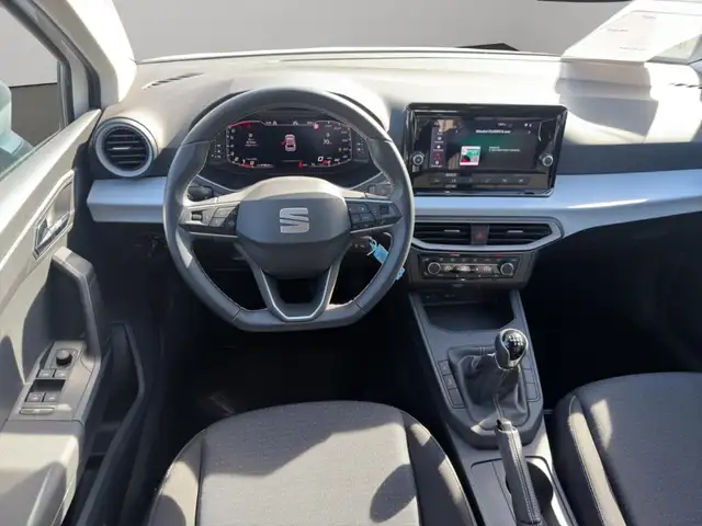 SEAT Ibiza view 11