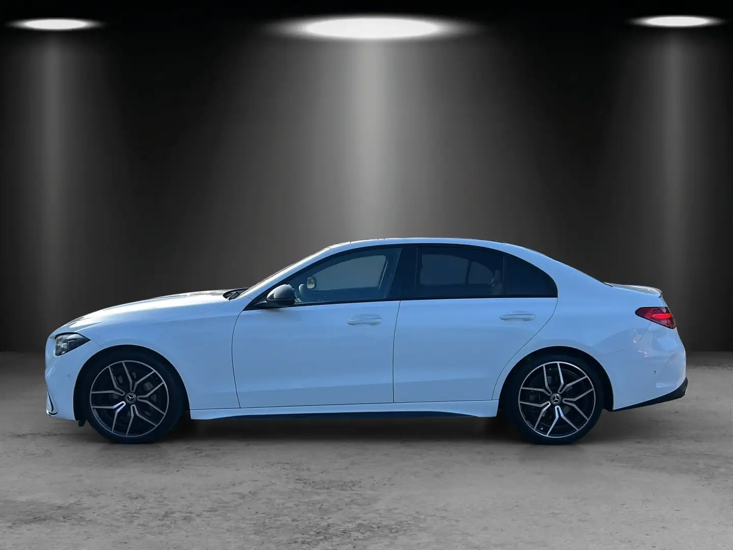 Mercedes-Benz C 300 4M AMG Pano DISTRO Massage HAL Standhz HUD Weiß - 2