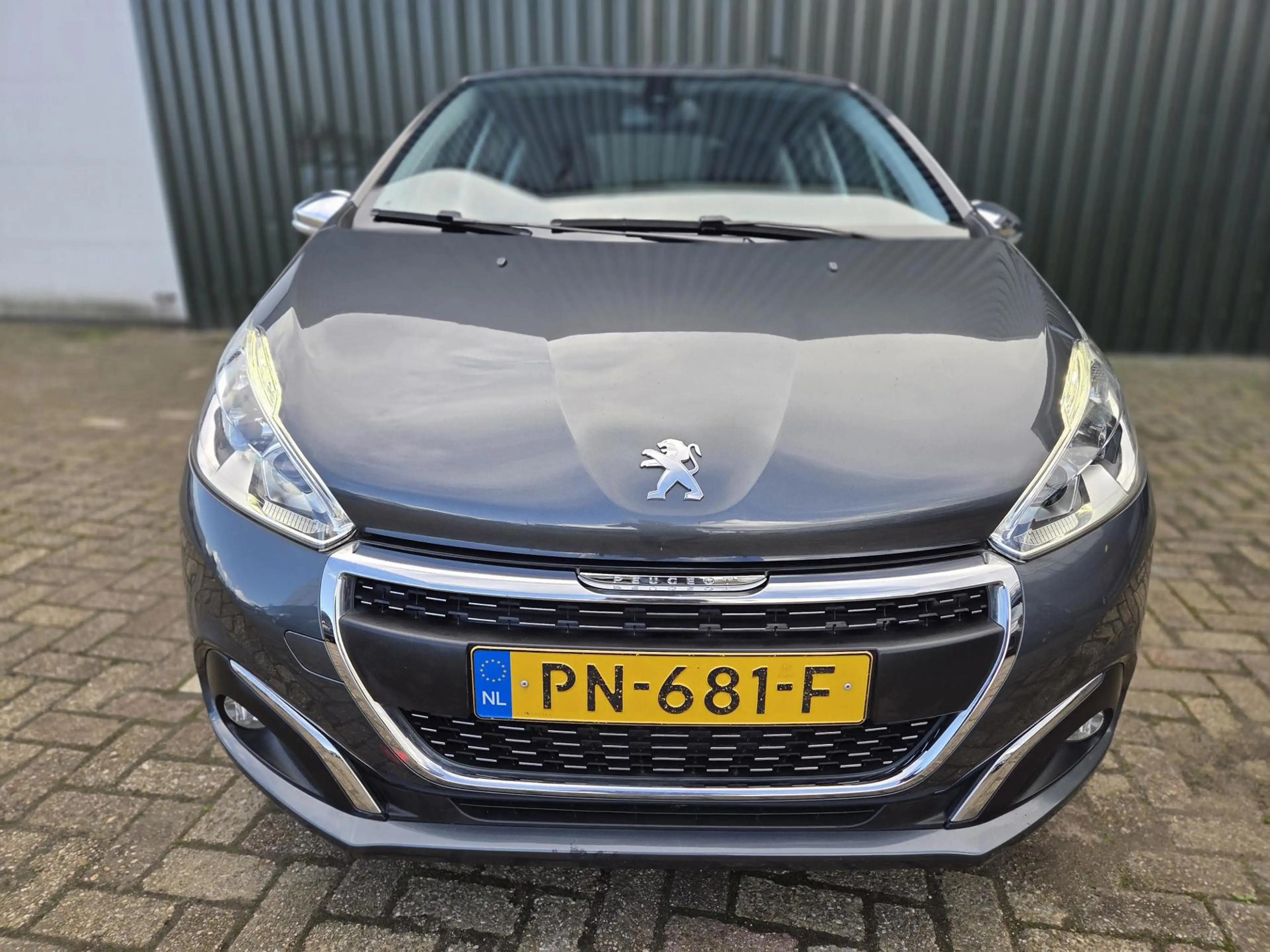 Peugeot 208 1.6 BlueHDi Allure dealer onderhoud — photo 10