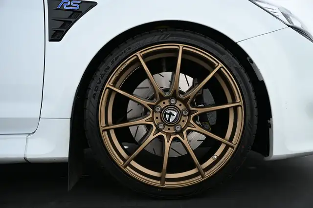 Ford Focus view 17