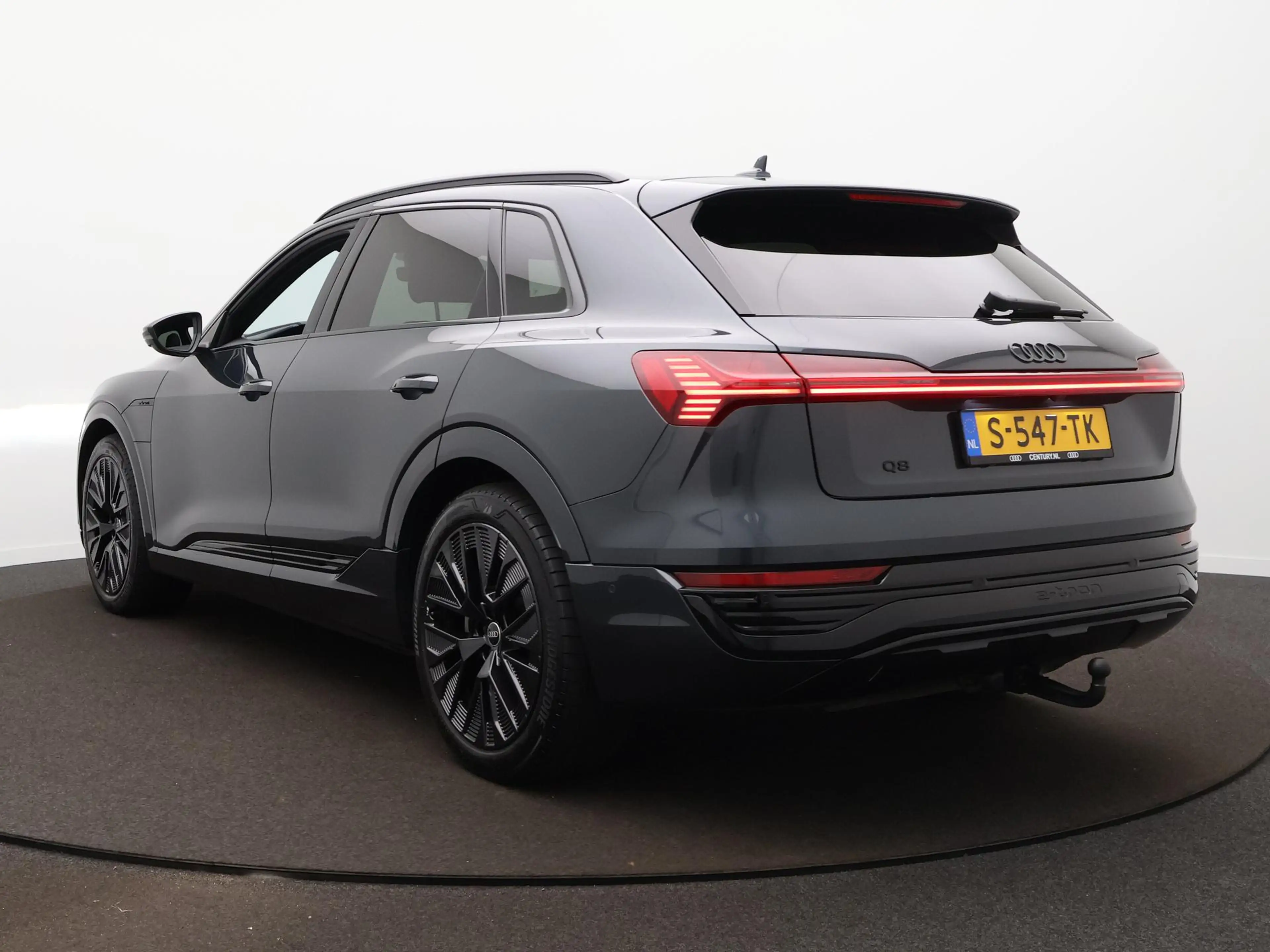 Audi Q8 e-tron 50 Quattro Advanced Edition 95 kWh | trekhaak | 21 — photo 8