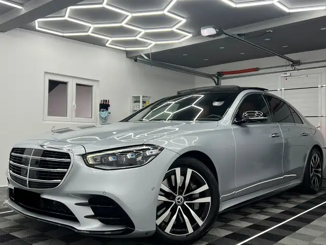 Mercedes-Benz S 400 d 4Matic AMG-LINE/HuD/MASSAGE/BURMESTER