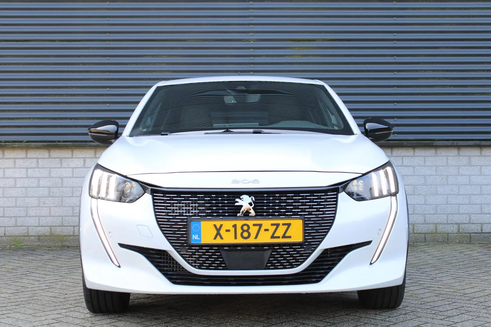 Peugeot 208 1.2 PureTech 100pk GT | Navi | Camera | Cruise | D Wit - 2