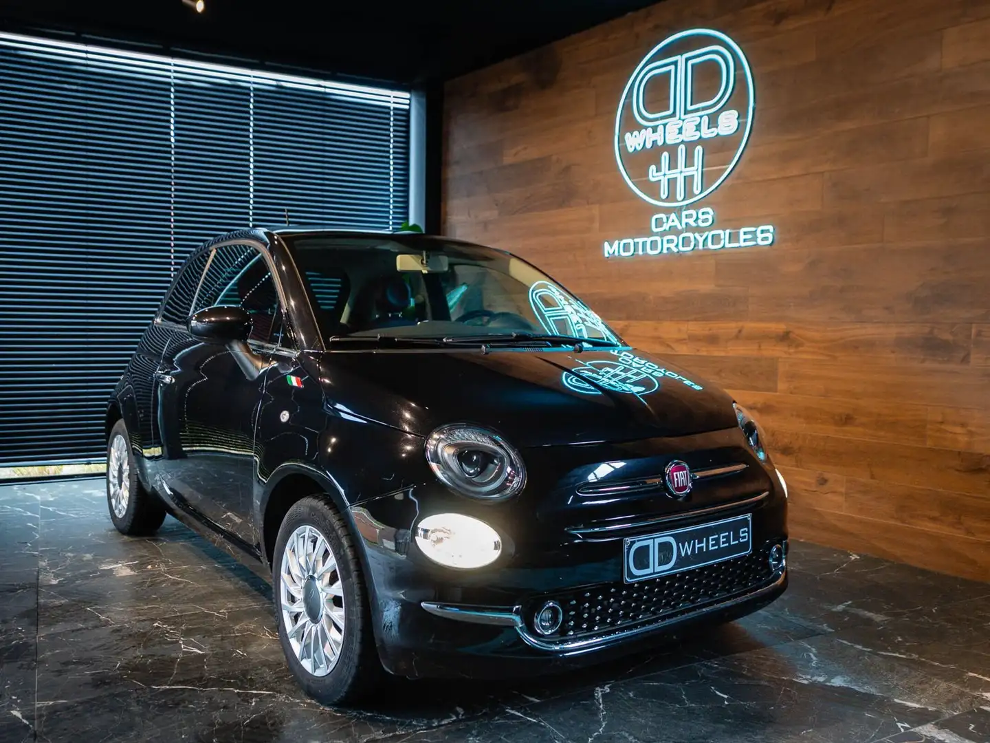 Fiat 500 500 NEUVE!!/17.000KM/BELGE/CUIR LIE DE VIN/SUBLIME - 1