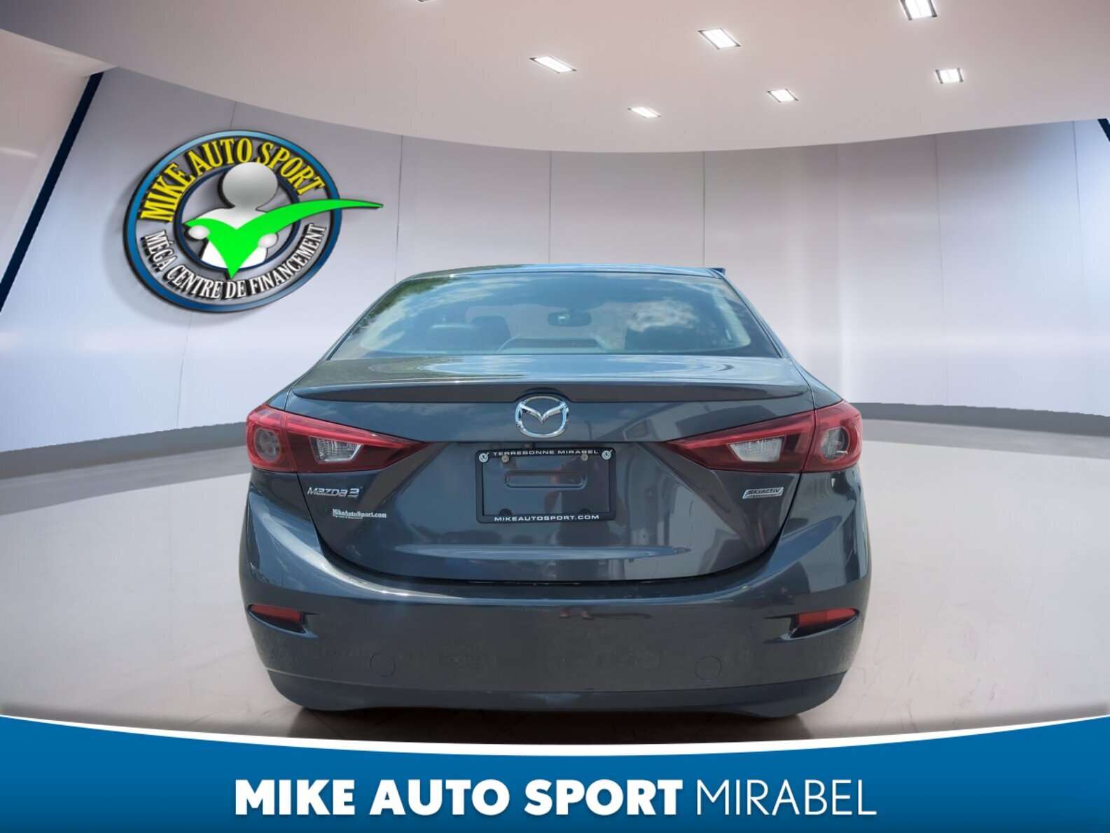 2015 Mazda Mazda3 Berline 4 portes, boîte automatique**GT** — снимка 1