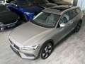 Volvo V60 Cross Country V60 CROSS COUNTRY PRO B4 AWD*PANO*B&W*BELÜFTUNG* Grau - thumbnail 5