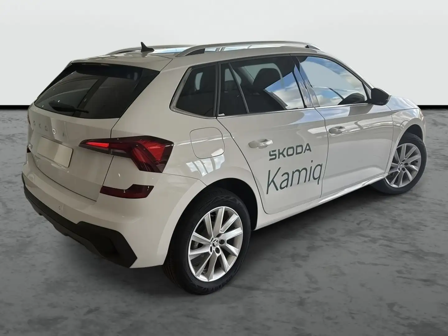 Skoda Kamiq Selection Advanced 1.0 TSI 85kW (115 CV) (NW4DM531 Blanco - 2