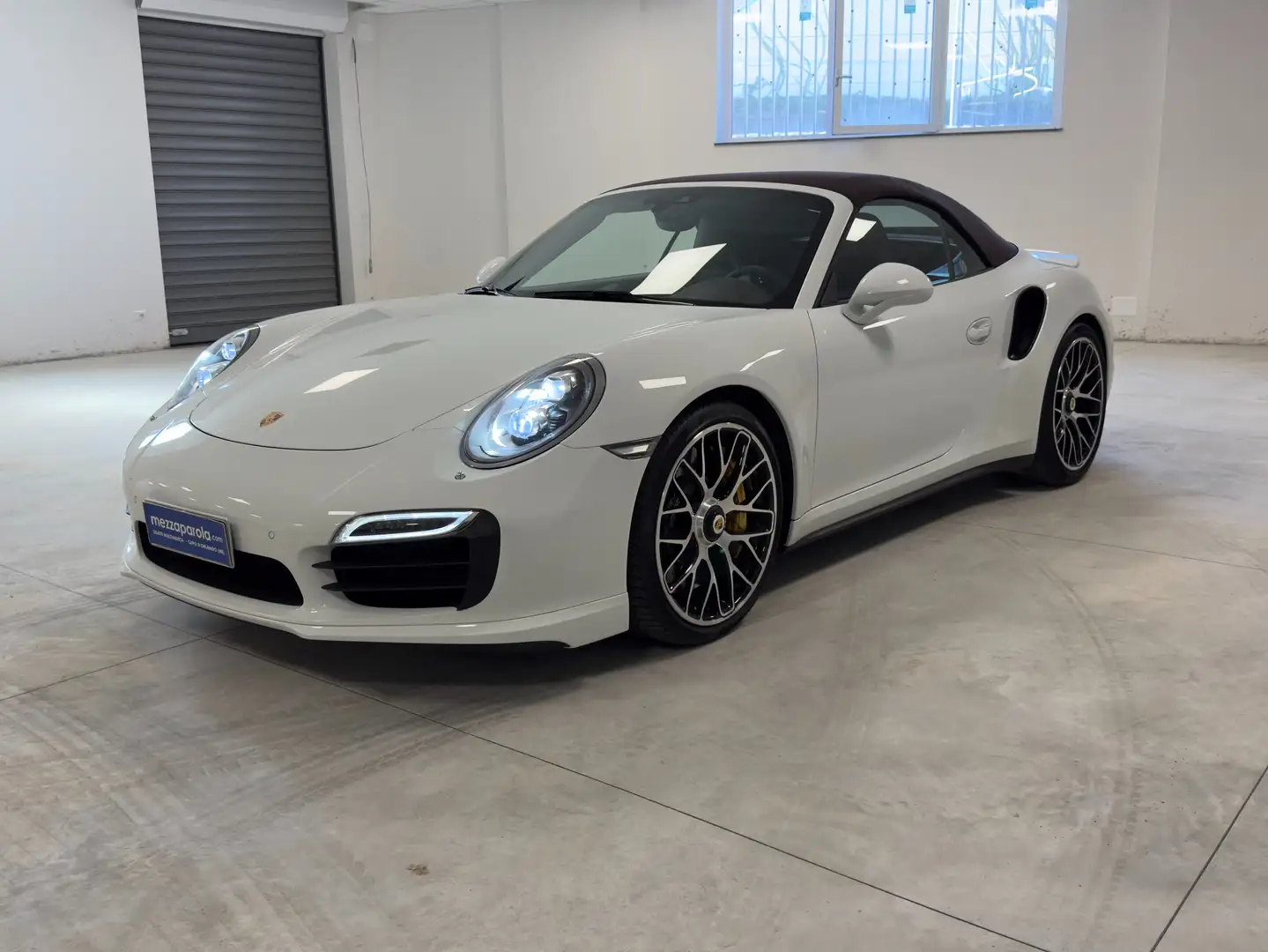 Porsche 911 911 VI Carrera 991 Cabrio Cabrio 3.8 Turbo S 560cv Bianco - 1
