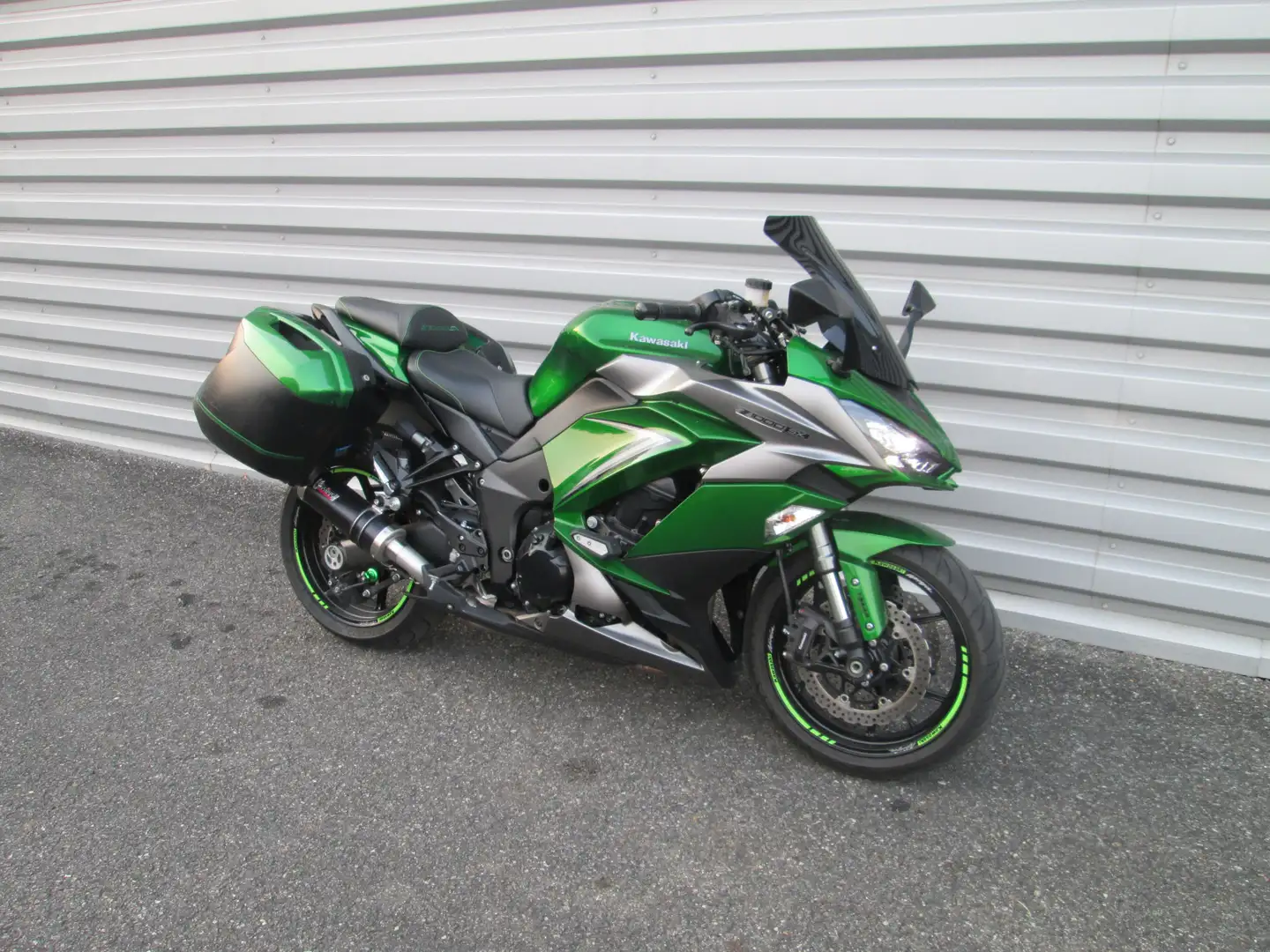 Kawasaki Z1000 SX Grün - 1