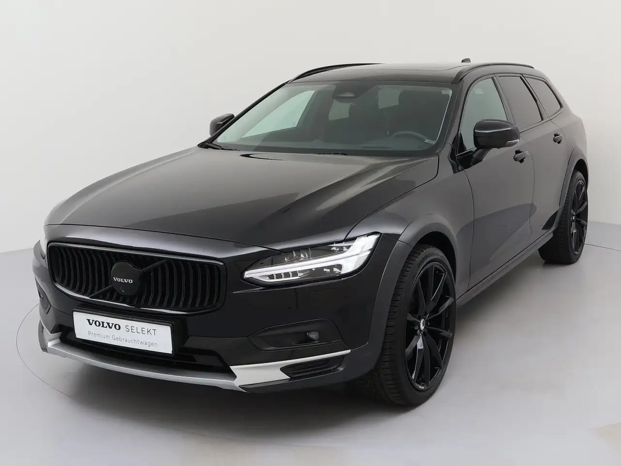 Volvo V90 Cross Country
