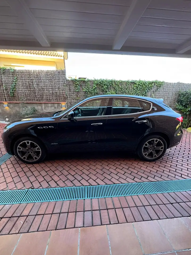 Maserati Levante 350 GranSport Aut. Negro - 1