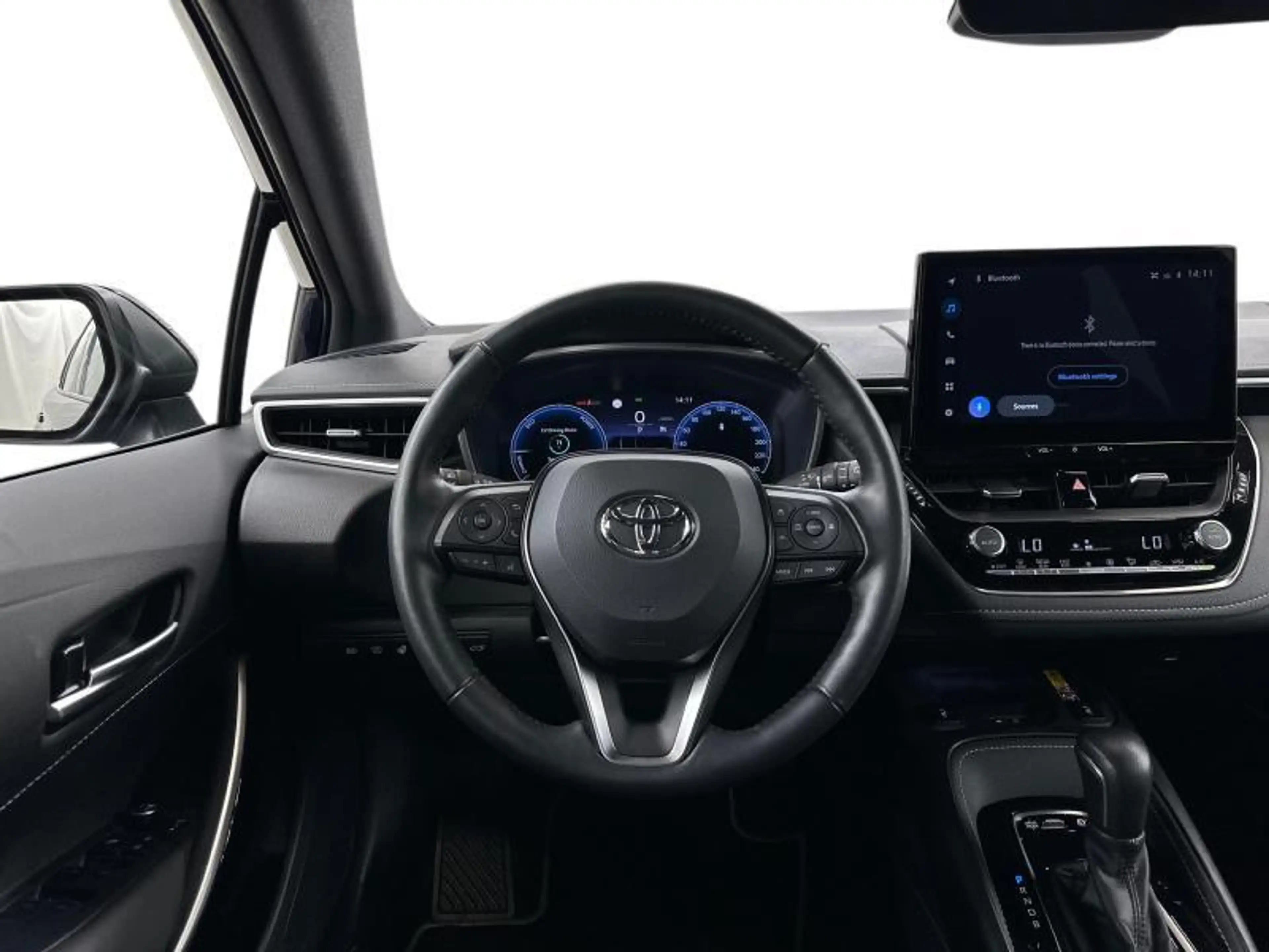 Toyota Corolla TS 140hp HEV Premium | head up — photo 10