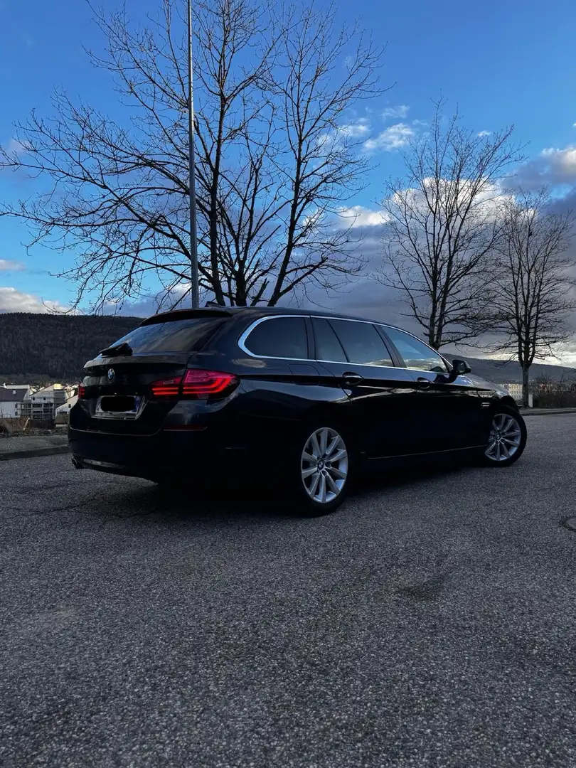BMW 530 Touring 530d 258 ch Luxury A - 2
