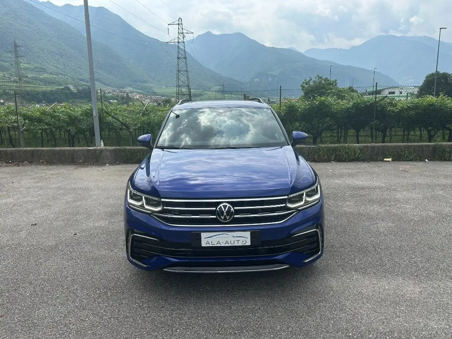 Volkswagen Tiguan 2.0 TDI 200 CV SCR DSG 4MOTION R-Line Blu/Azzurro - 1