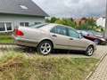 Mercedes-Benz E 240 /Sehr Gepflegt / TÜV NEU ! ! ! Gold - thumbnail 6