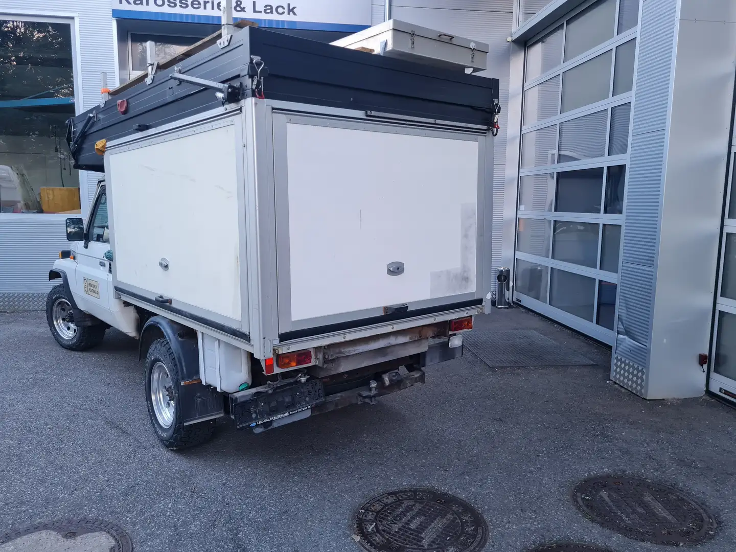 Toyota Land Cruiser HZJ75 Camper Blanc - 2