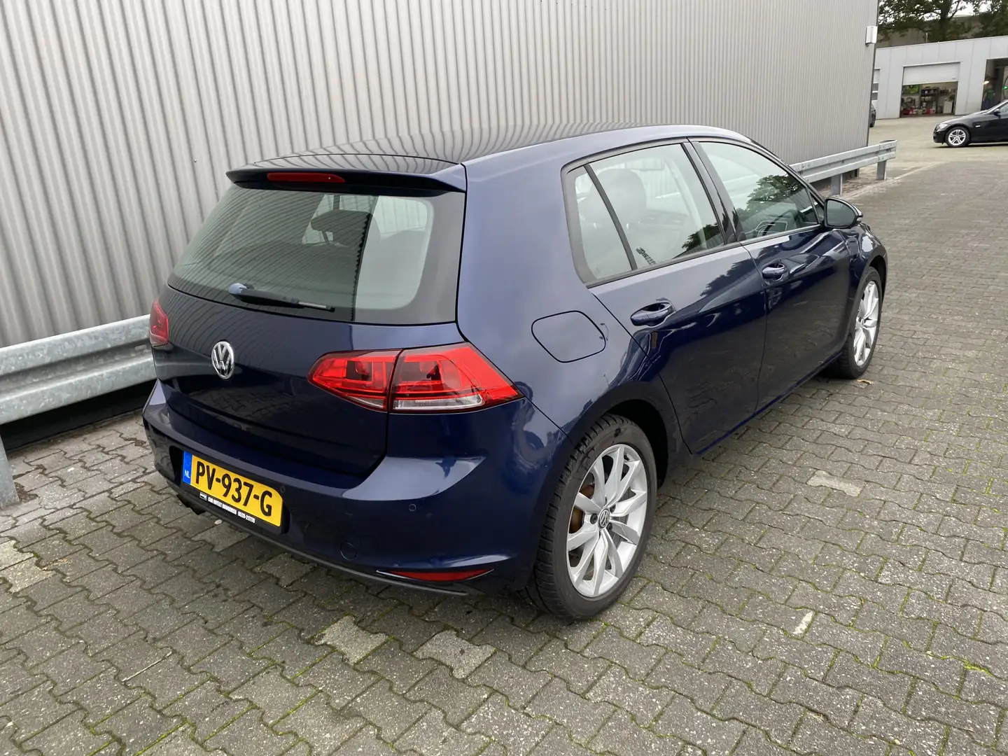 Volkswagen Golf 1.4 TSI Highline Alcantara/Stof, 5-Drs, Clima, Sto Blauw - 2