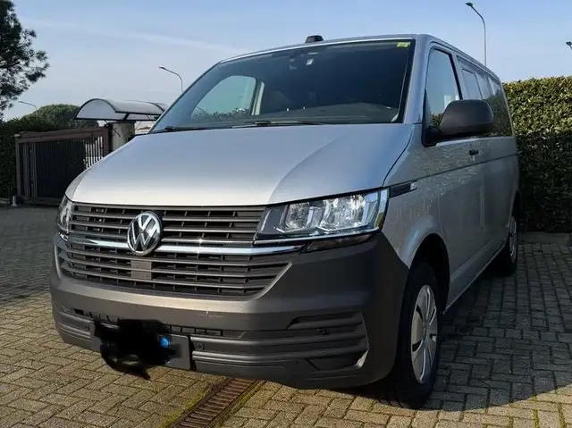 Volkswagen T6.1 Kombi trasporter