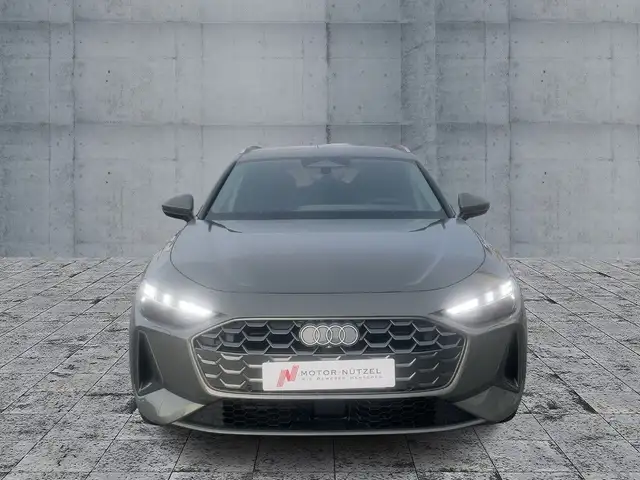 Audi A5 view 3