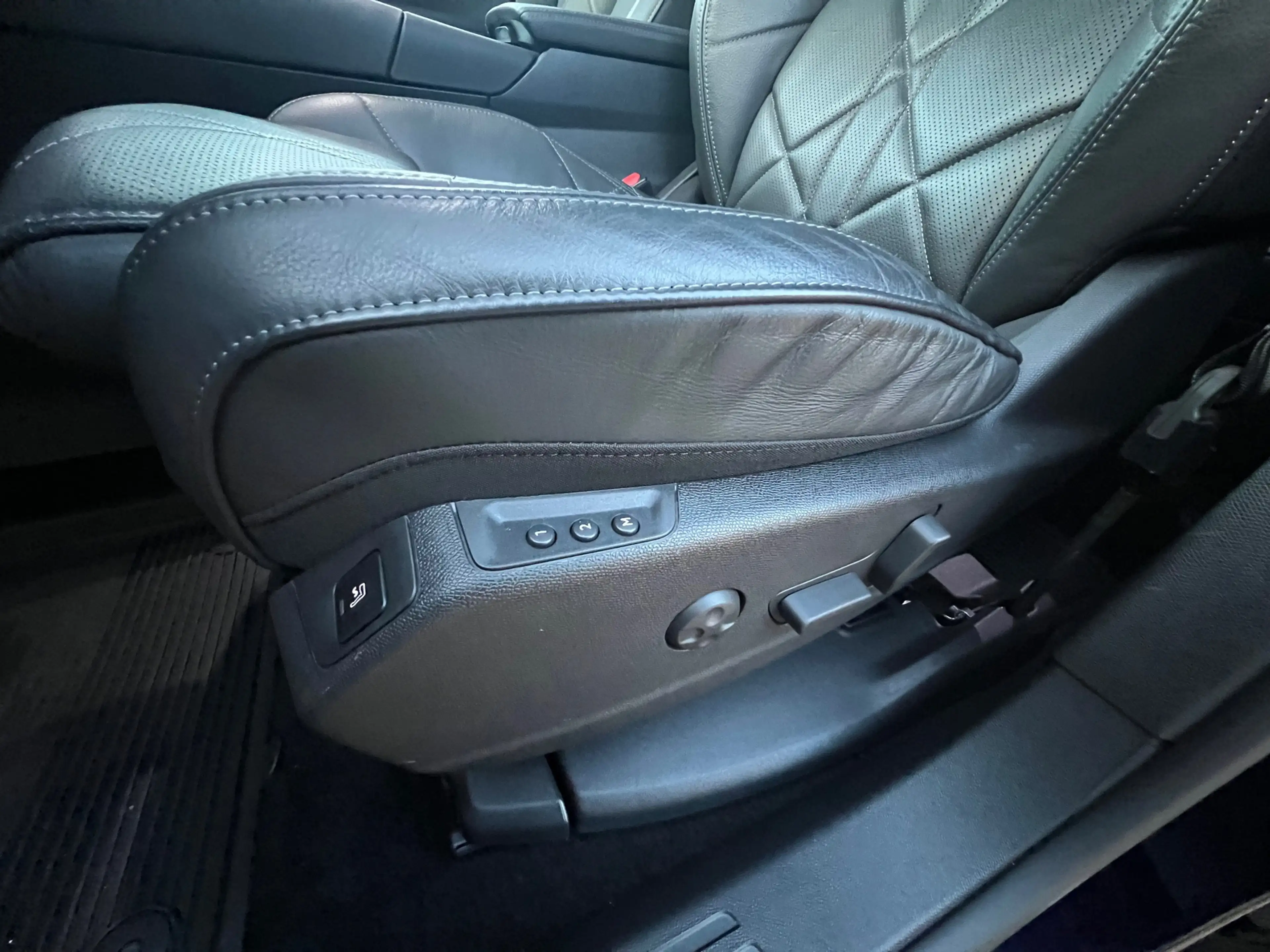 DS Automobiles DS 7 Crossback E-Tense 4x4 So Chic Leder-Stoelventilatie-Navi-Cam — photo 10