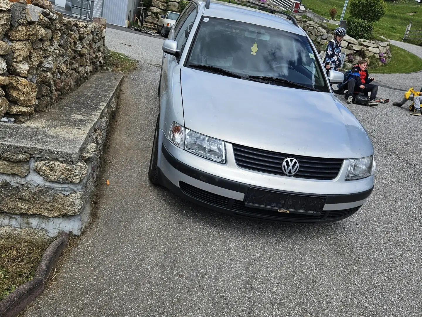 Volkswagen Passat 1,9 Trendline TDI PD  Preisangebote Willkommen - 1