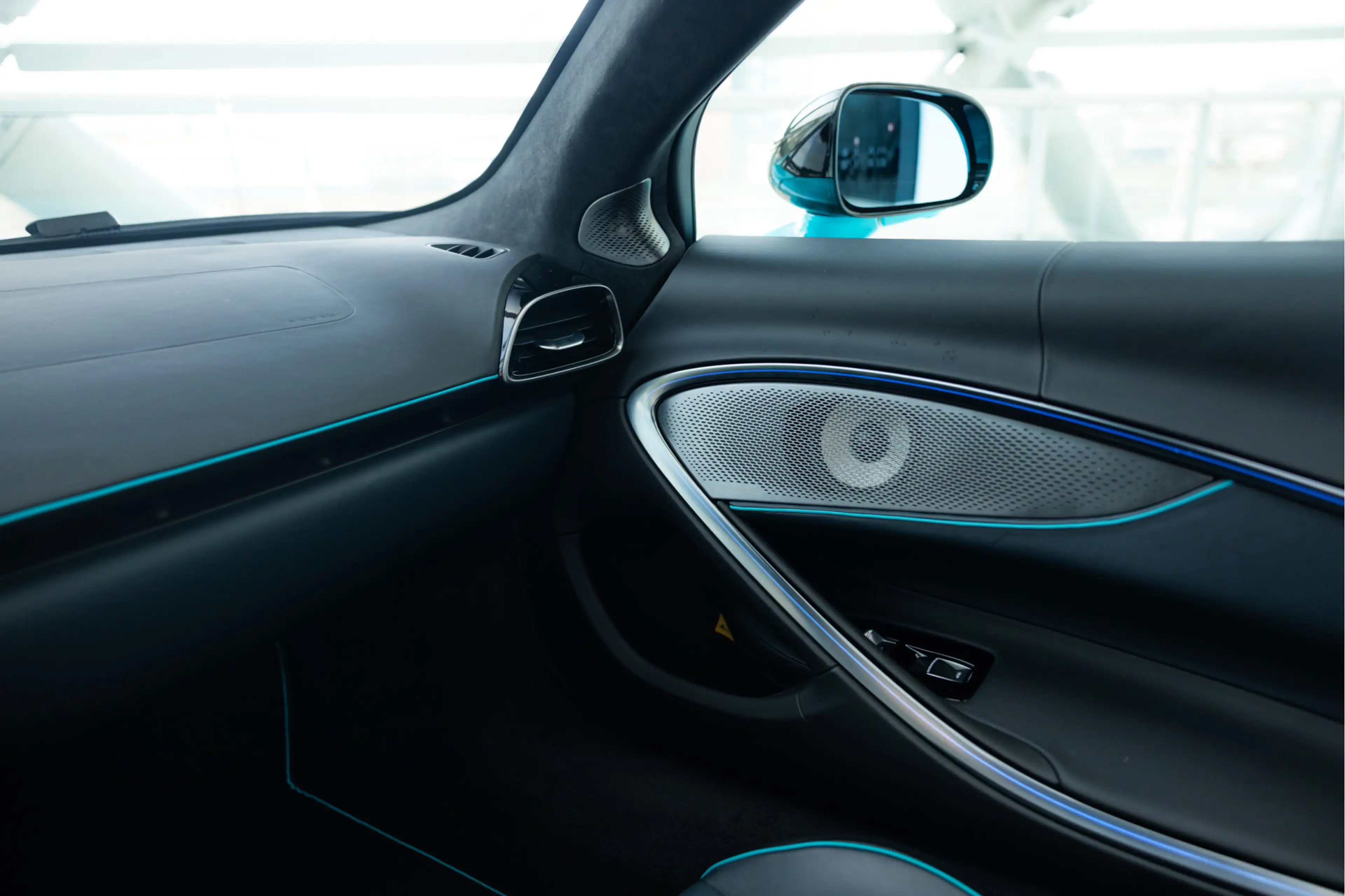 McLaren Artura Spider 3.0 V6 Plug-in | MSO | Black Pack | — photo 15