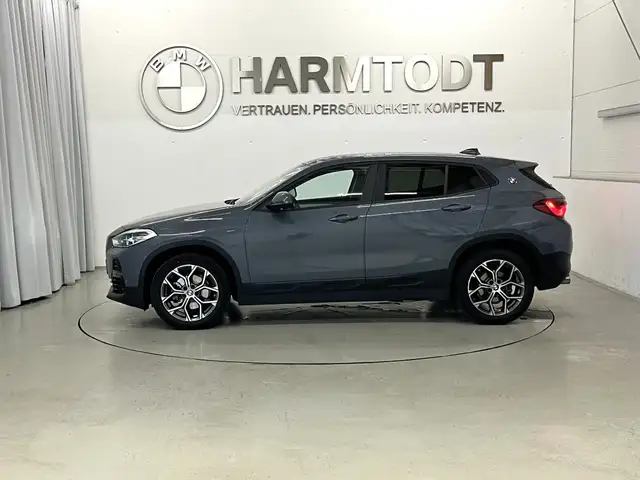 BMW X2 view 4