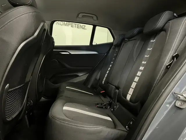 BMW X2 view 15