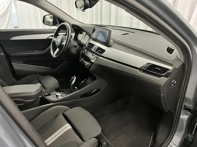 BMW X2 view 9