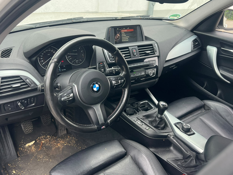 BMW 120 i Sport Line 5-Trg *LEDER+M-SPORT+LED* 141.000KM — photo 9