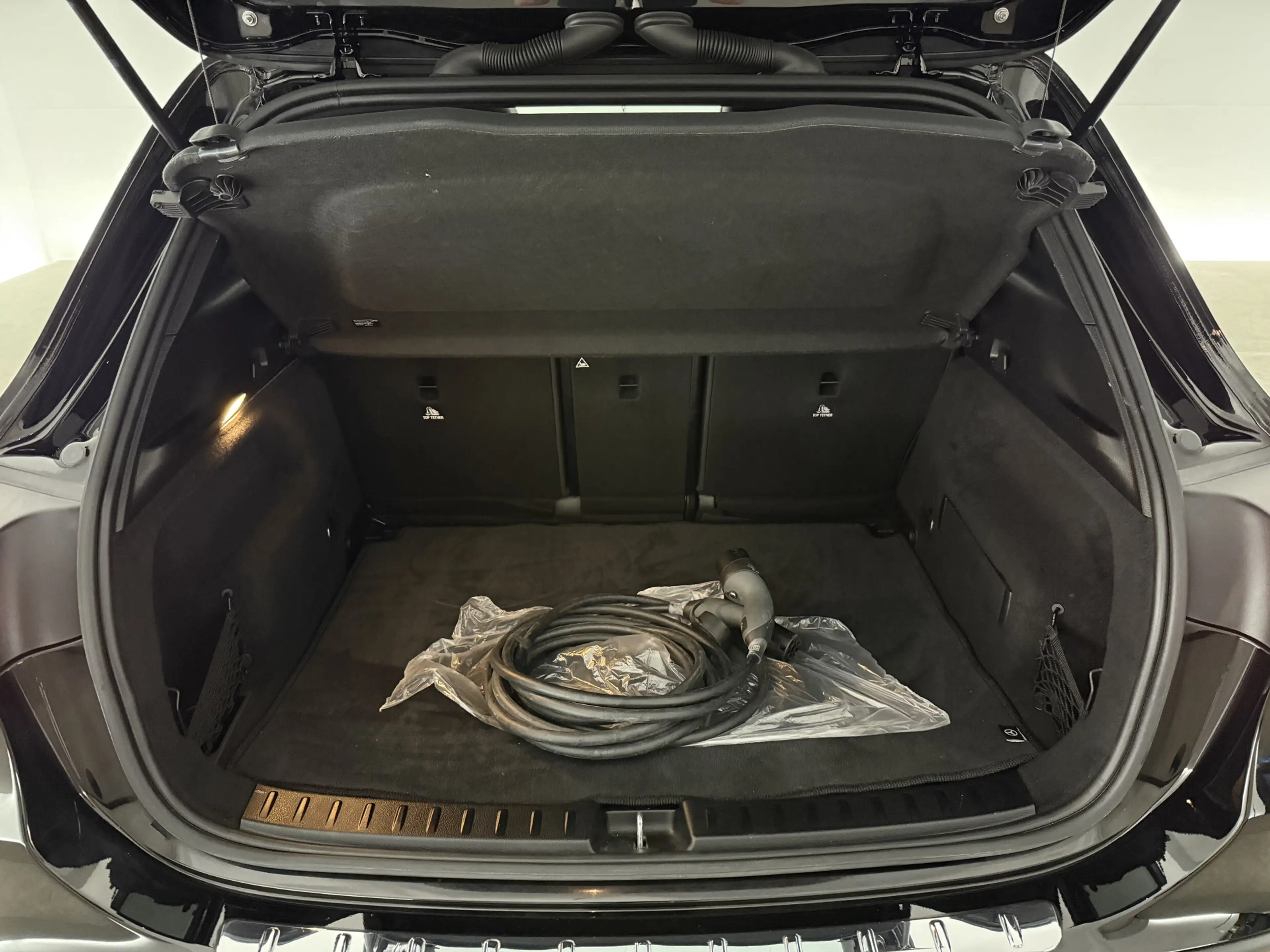 Mercedes-Benz GLA 250 e AMG Limited | Pano | Sfeer | Virtual | Camera | — photo 45
