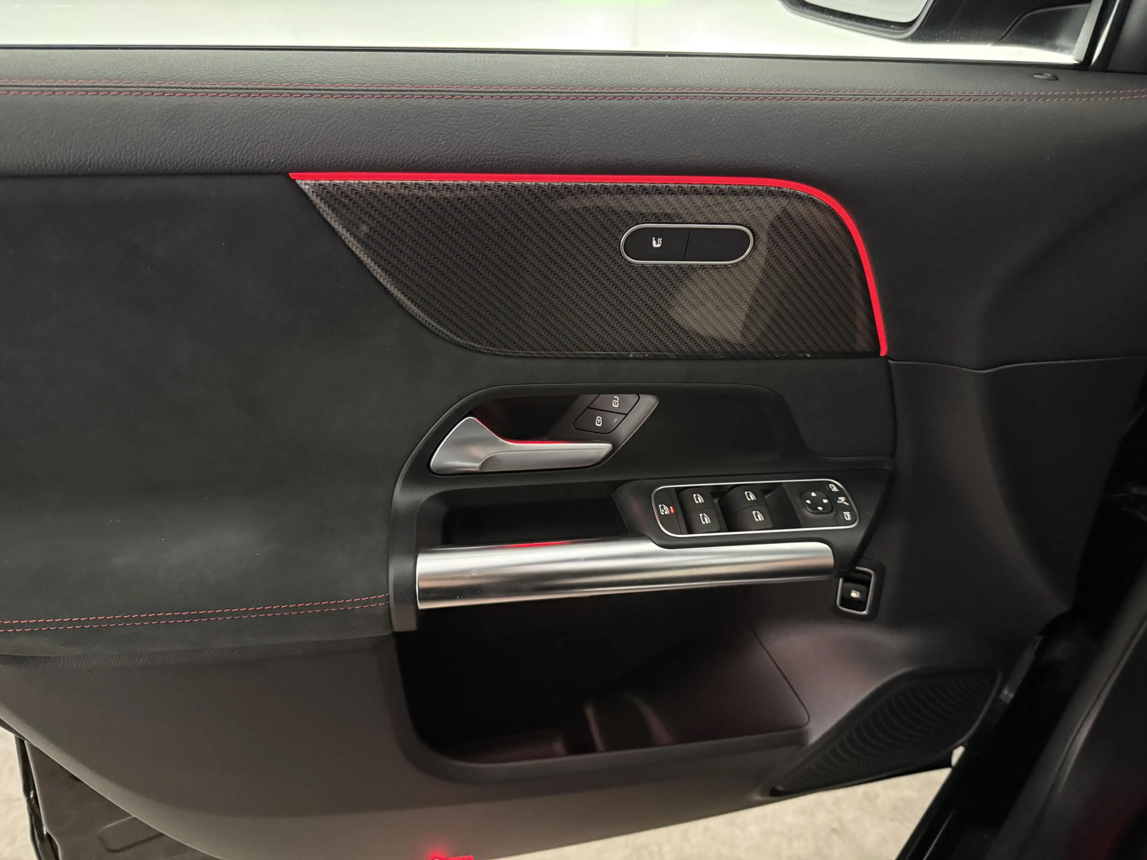 Mercedes-Benz GLA 250 e AMG Limited | Pano | Sfeer | Virtual | Camera | — photo 36