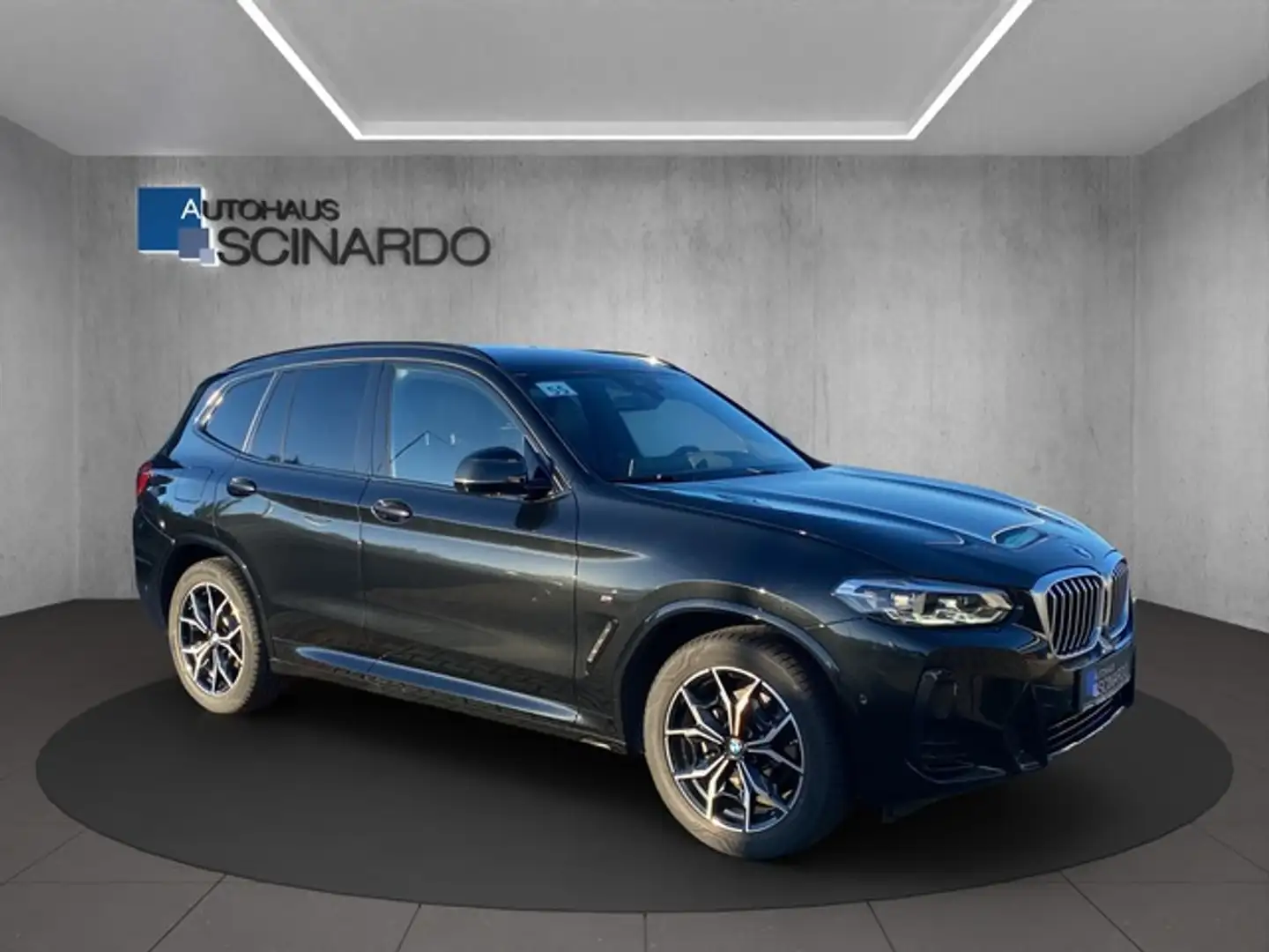 BMW X3 xDrive 20 i M Sport*ALLRAD*SHADOW LINE*LED Schwarz - 2