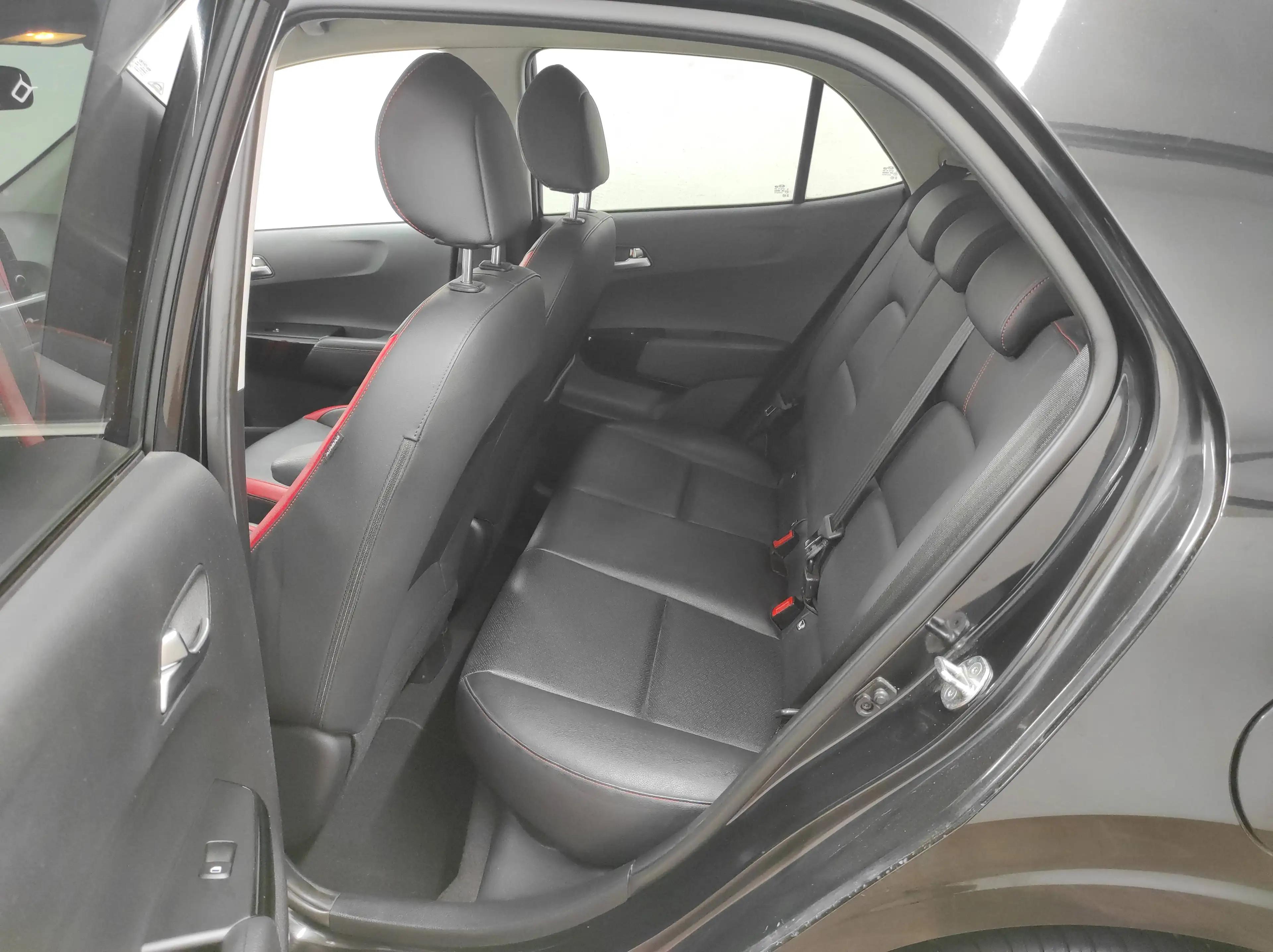 Kia Picanto GT-LINE EURO-6 LPG-GASANLAGE LED KLIMA NAVI SHZ BC KAMERA LEDER — photo 11