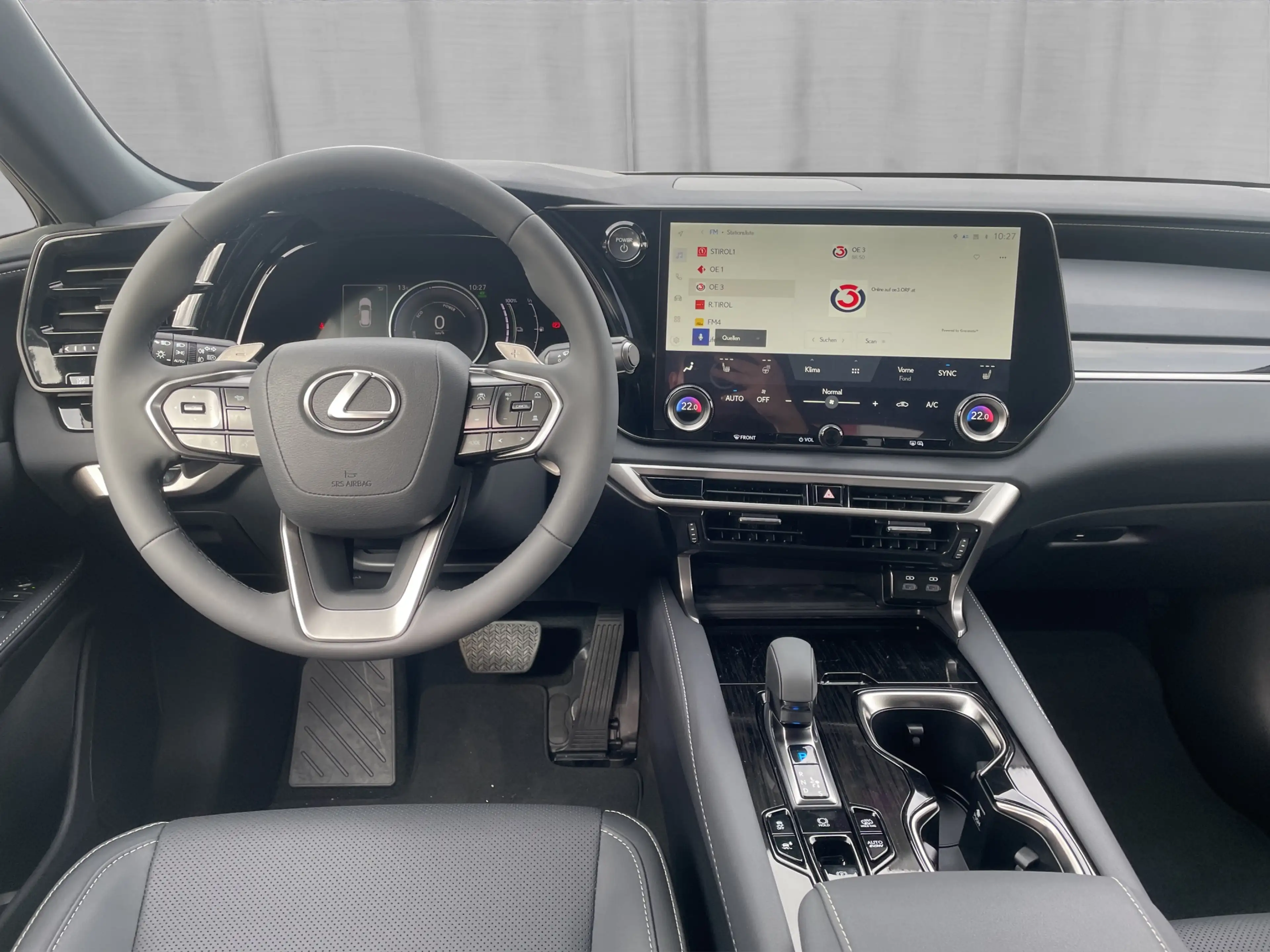Lexus RX 450h Business Line Plug-In Hybrid 309 PS Allrad — photo 8