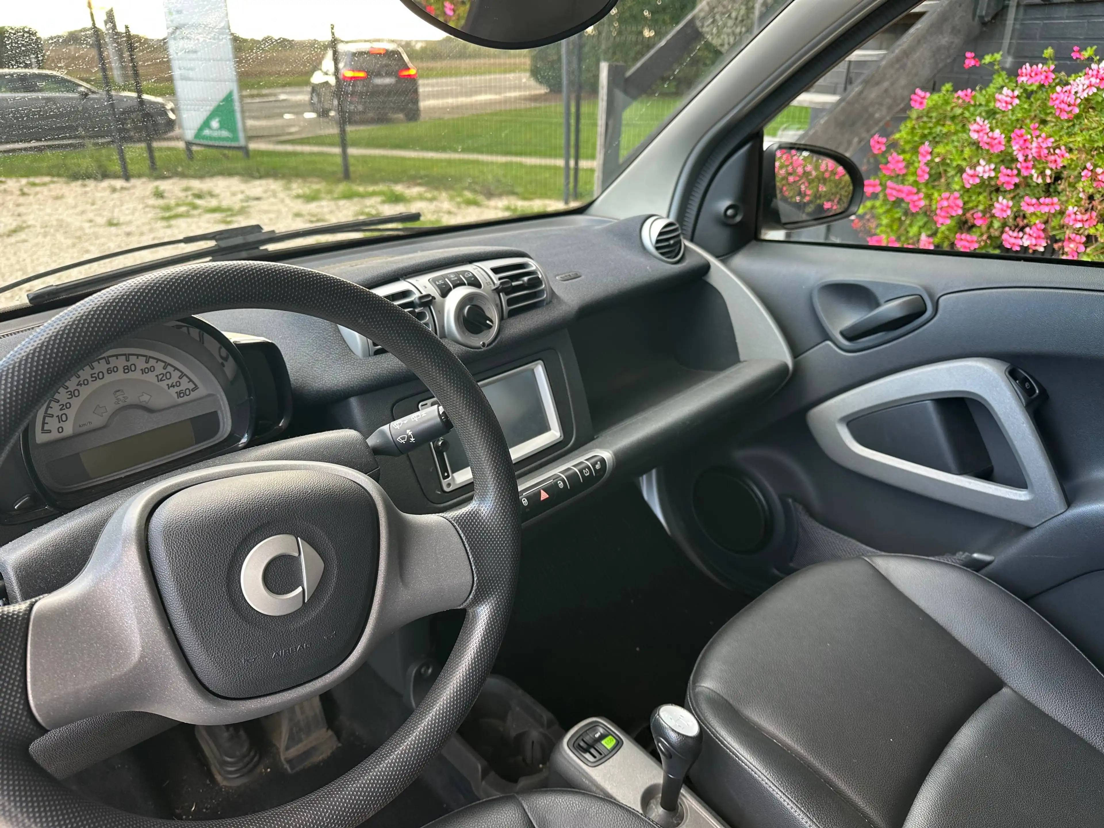 smart forTwo Coupe 1.0i * 36.396 KM !!! - AUTOMATIQUE * — photo 10
