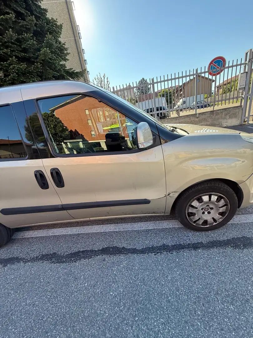 Fiat Doblo Doblo II 2010 1.4 16v Dynamic Bronzo - 2