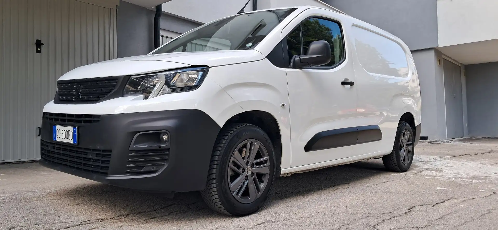 Peugeot Rifter Partner XL 1.5 bluehdi s&s 130cv eat8 Bianco - 1
