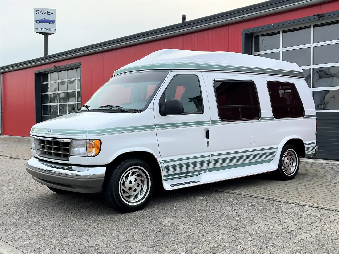 Ford Econoline E-150 Van, org. 64300 km, wie neu, 2.Hand,Garantie Biały - 2