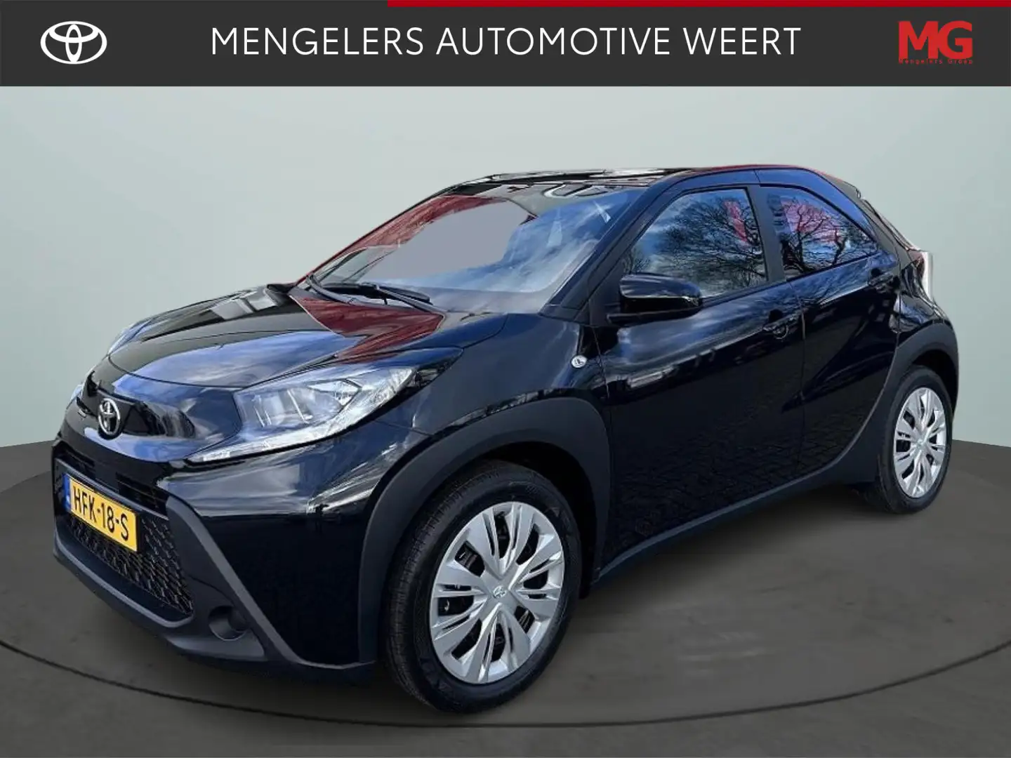 Toyota Aygo X 1.0 VVT-i MT Play Noir - 1