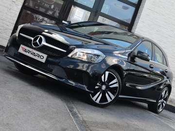 i Navi / Camera / Leder / PDC / Cruise / Topstaat / Garantie