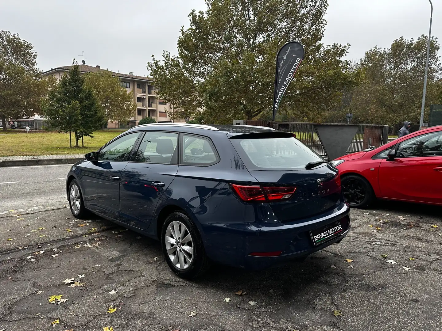 SEAT Leon 1.6 TDI 115 CV ST Business Blu/Azzurro - 2