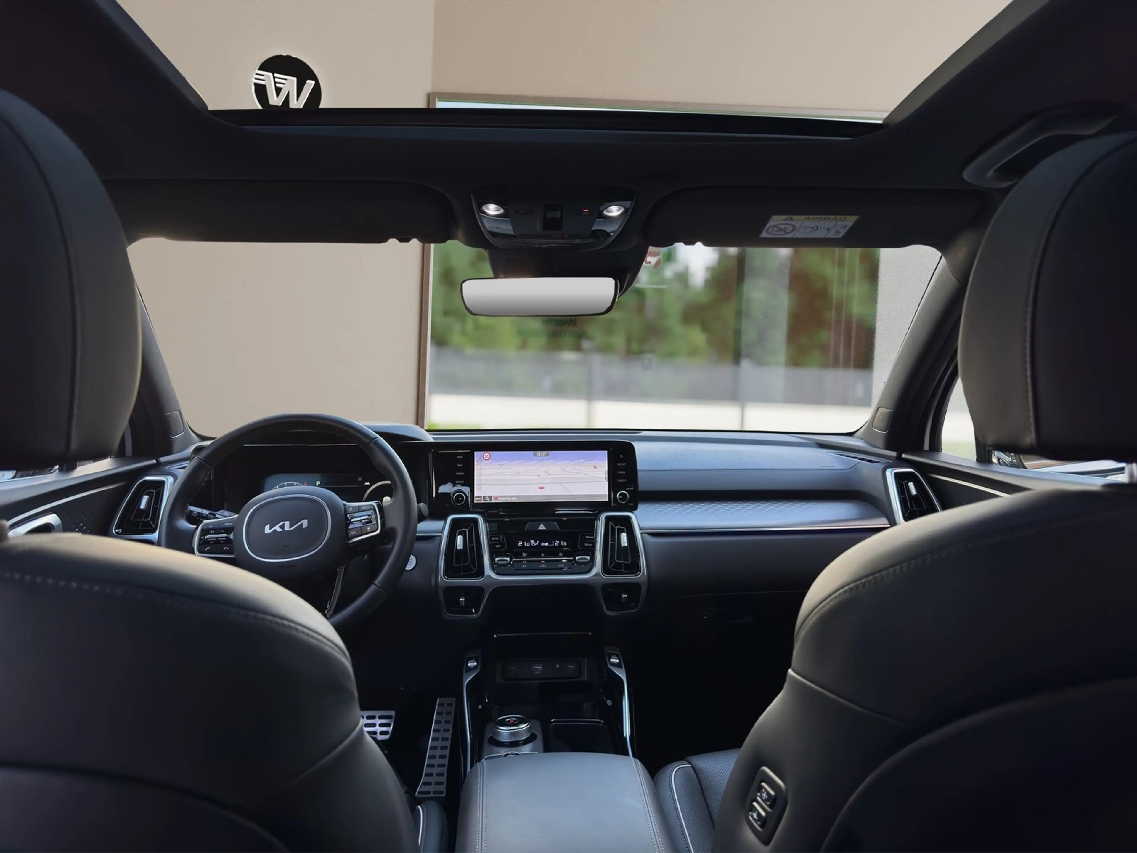 Kia Sorento 2.2 CRDi 4WD Platinum Pano — photo 14