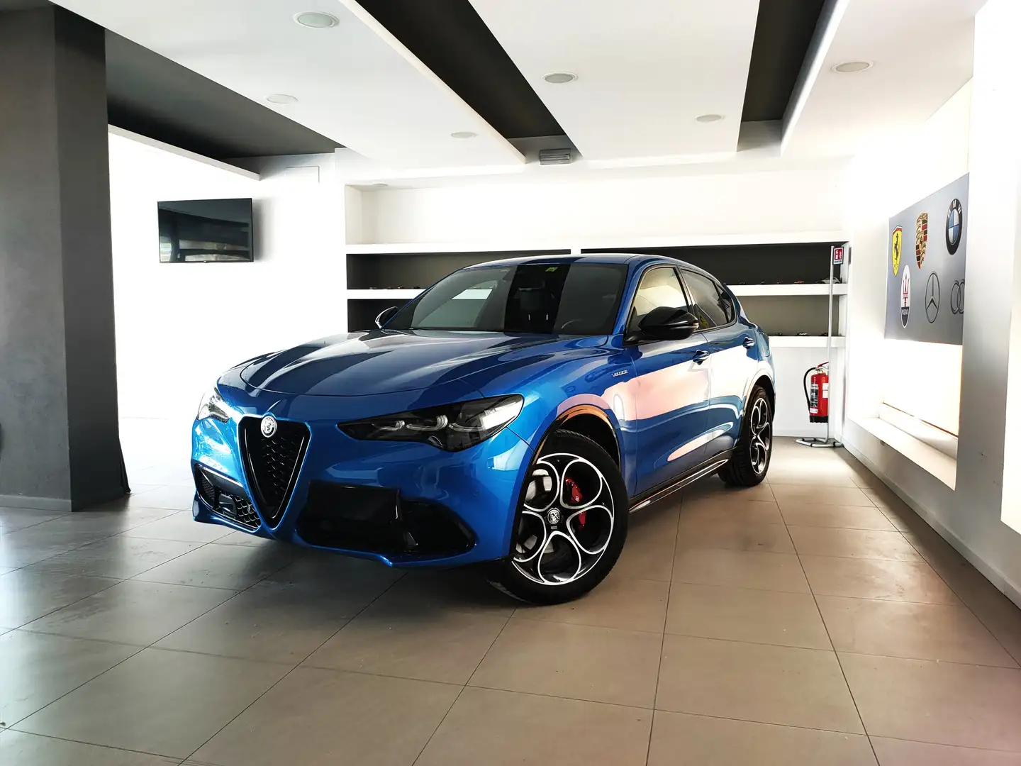 Alfa Romeo Stelvio Stelvio 2023 2.2 t Veloce Q4 210cv Blu/Azzurro - 1