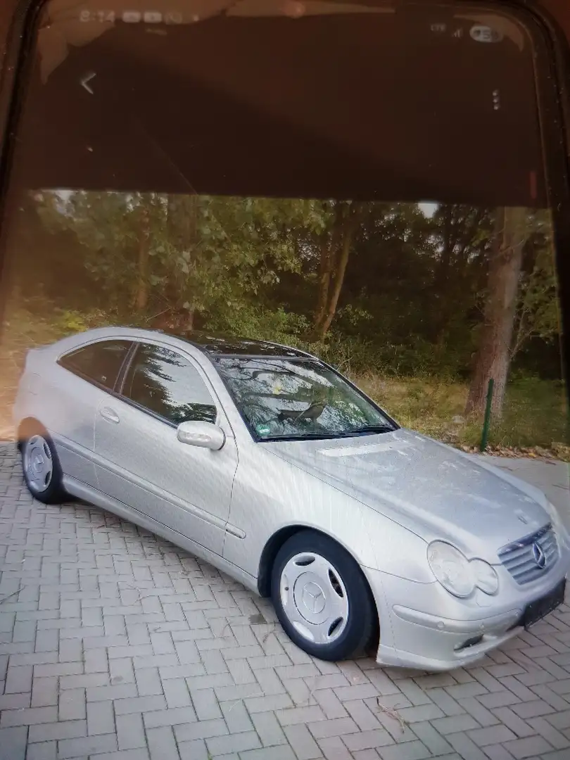 Mercedes-Benz C 220 C 220 CDI (LA)(203.708) Silber - 1
