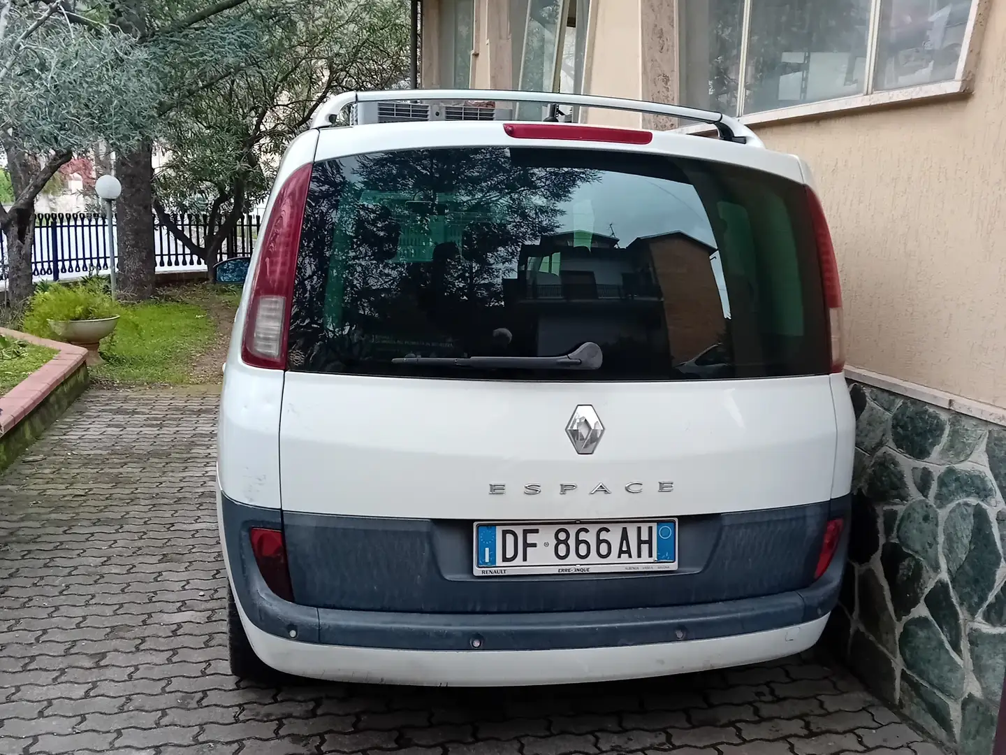 Renault Espace 2.0 dci 16v Luxe Biały - 2