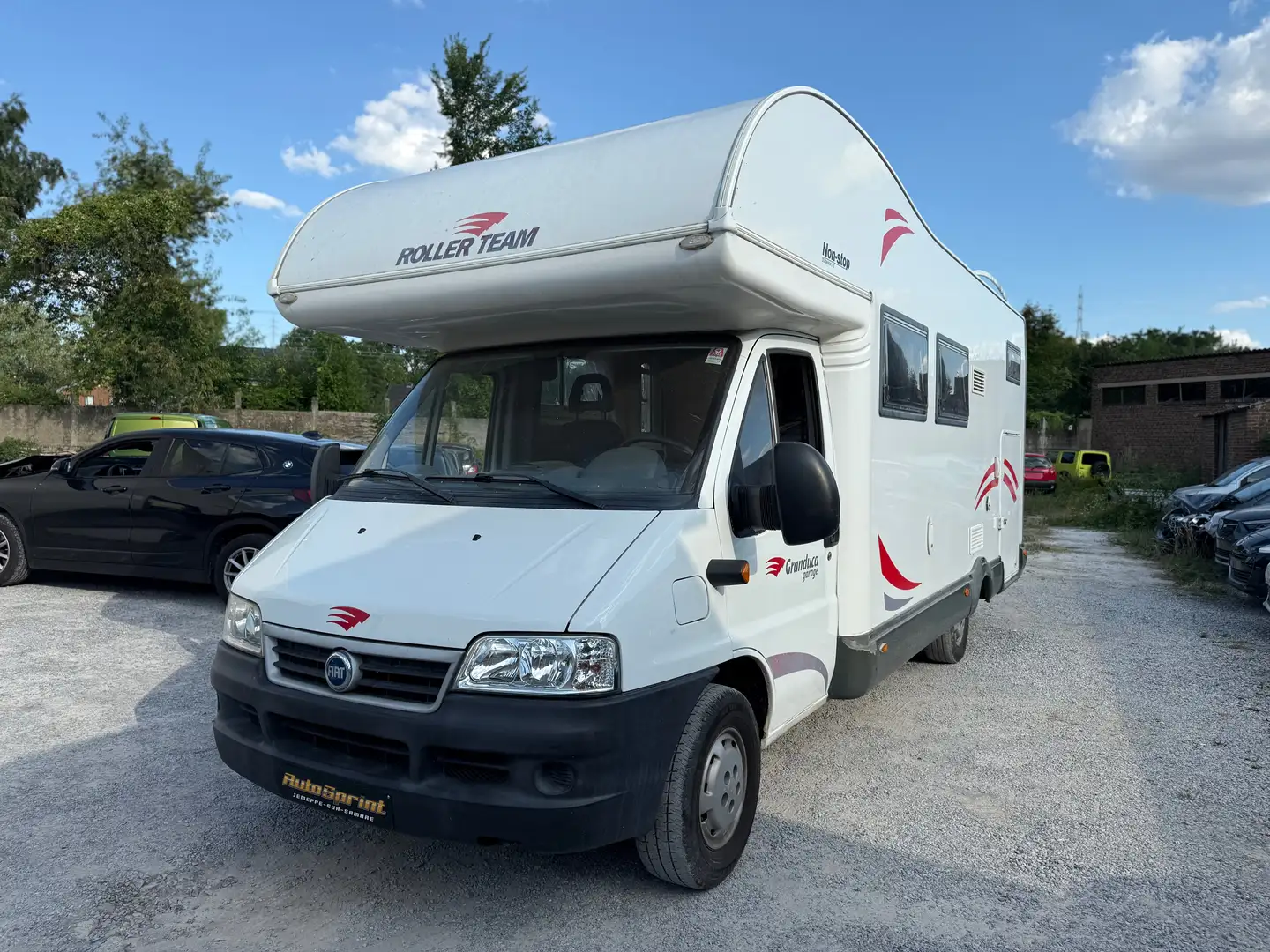 Fiat 6 COUCHETTES GRD GARAGE PORTES VELO Wit - 1