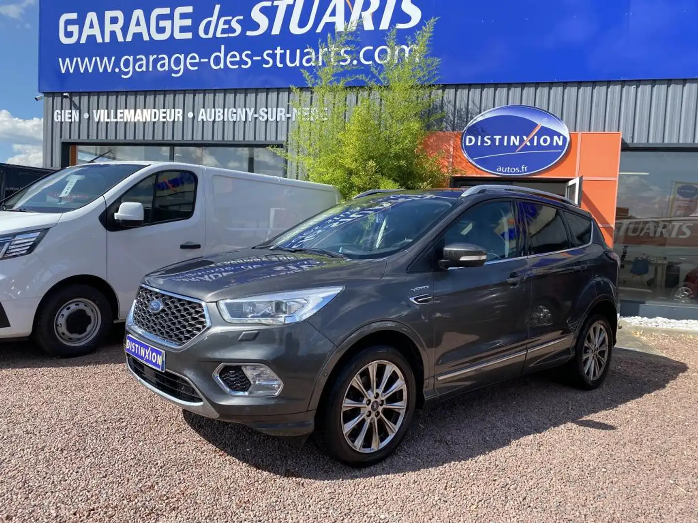 Ford Kuga 1.5 TDCi - 120 4x2   Vignale Gris - 1