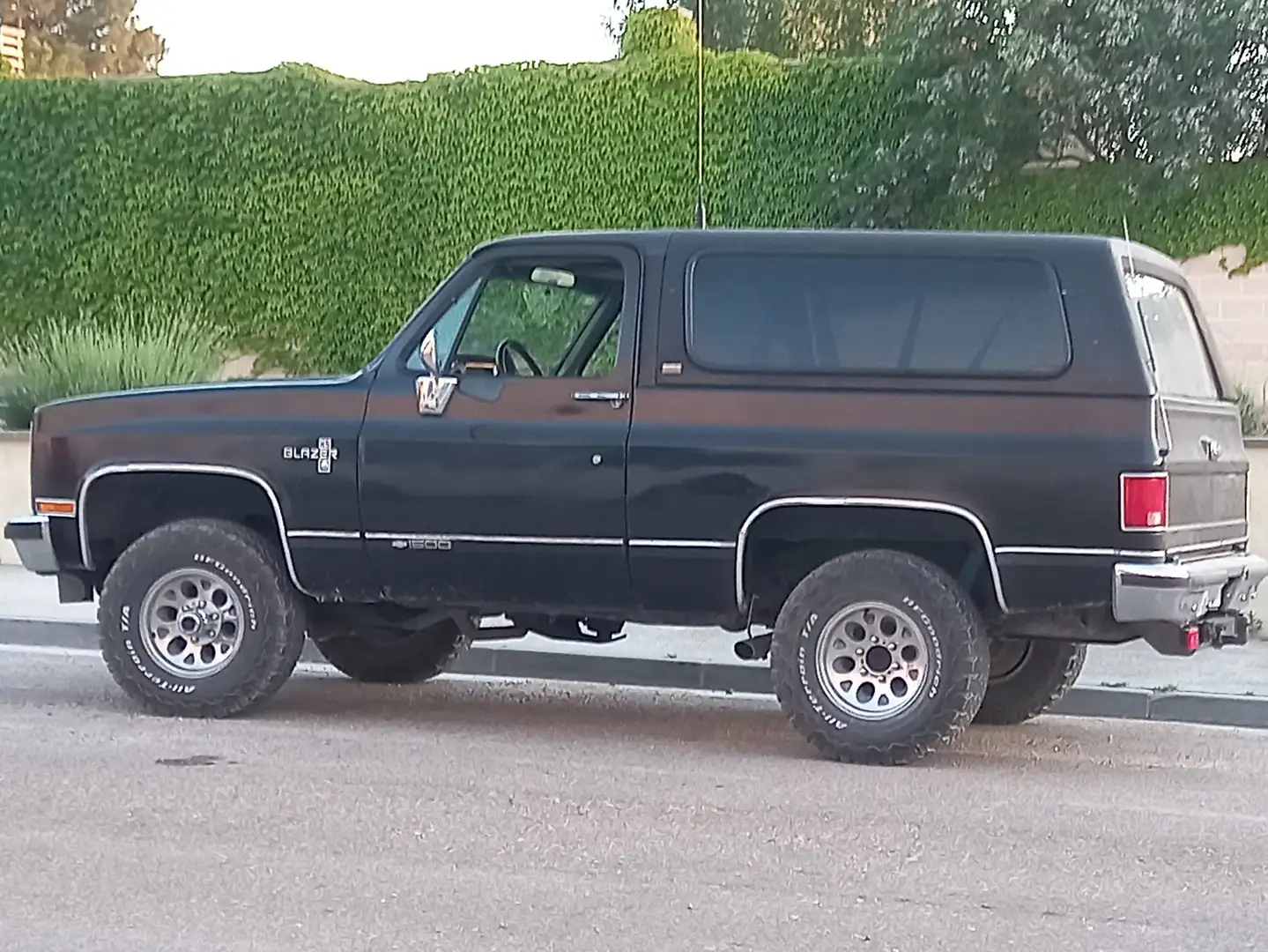 Chevrolet Blazer K5 4x4 Siyah - 1