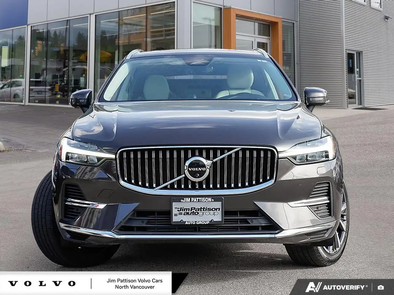 Volvo XC60 снимка Volvo XC60